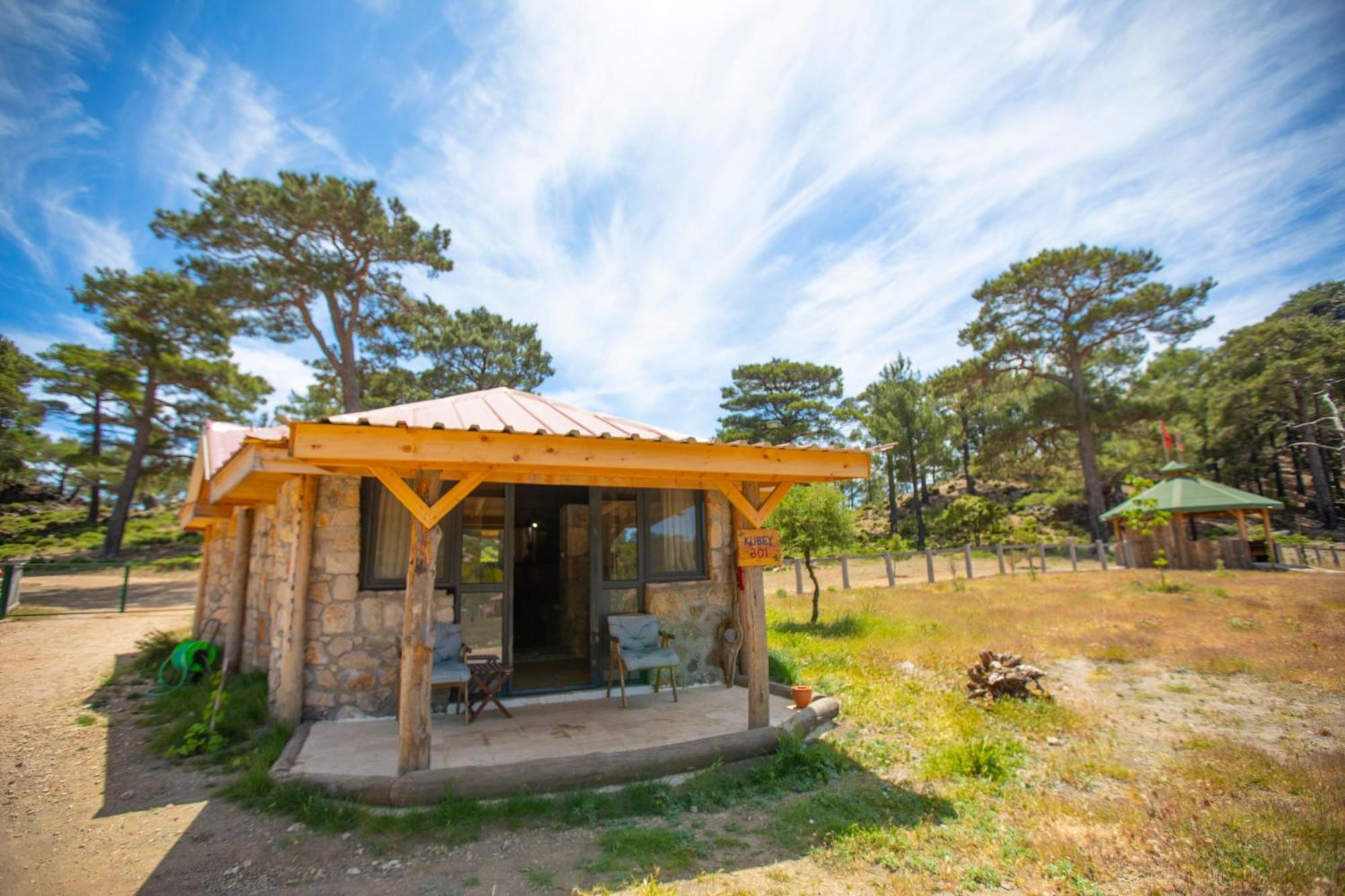 Hôtel Babakamp Eco Ranch & Retreat à Ölüdeniz Extérieur photo